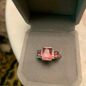 White gold,  pink topaz ring